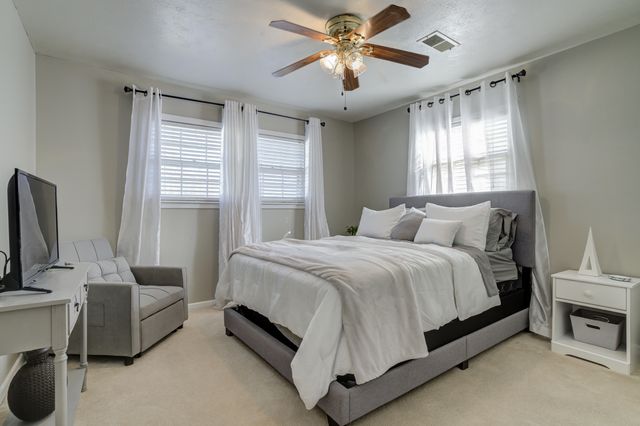 2120 53rd St, Lubbock, TX 79412