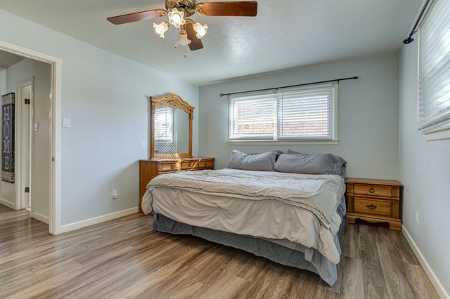 2120 53rd St, Lubbock, TX 79412