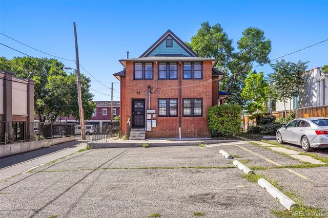 3025 W 38 Avenue, Denver, CO 80211