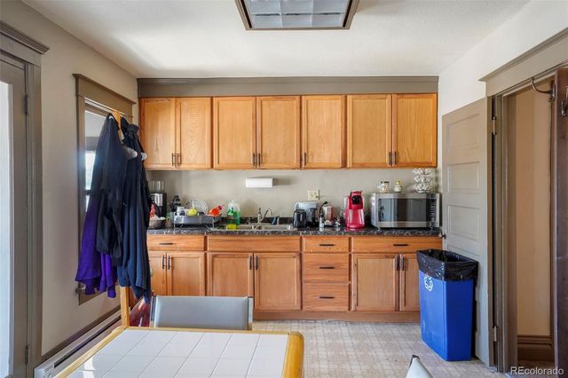 3025 W 38 Avenue, Denver, CO 80211