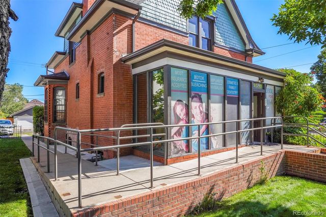 3025 W 38 Avenue, Denver, CO 80211