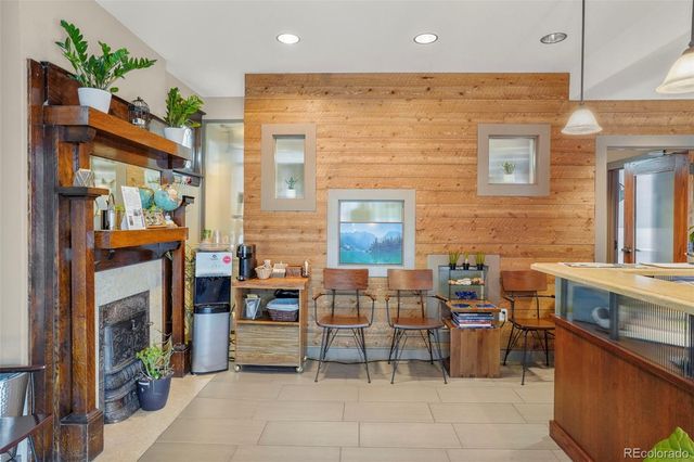 3025 W 38 Avenue, Denver, CO 80211