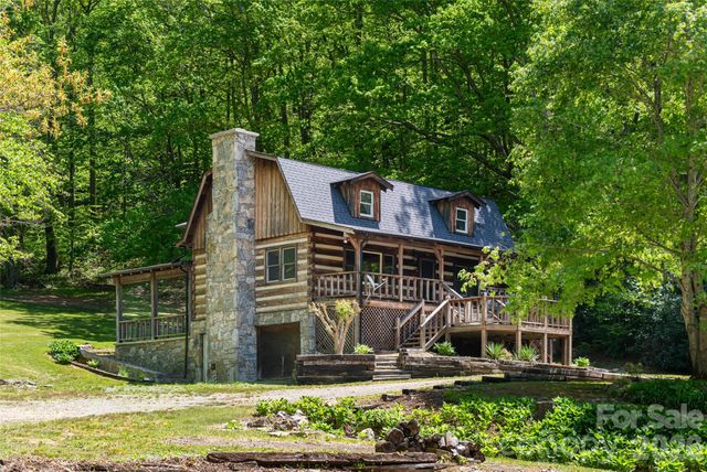 224 Seasons Drive, Clyde, NC 28721