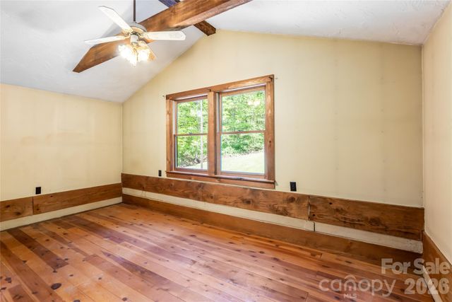 224 Seasons Drive, Clyde, NC 28721