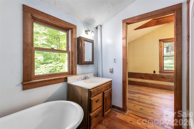 224 Seasons Drive, Clyde, NC 28721