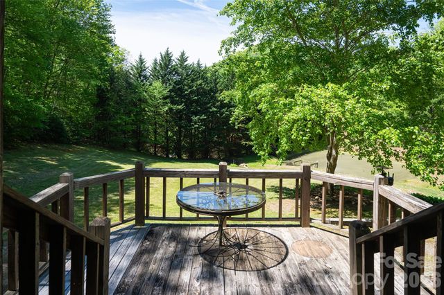 224 Seasons Drive, Clyde, NC 28721