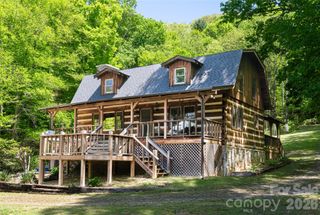 224 Seasons Drive, Clyde, NC 28721