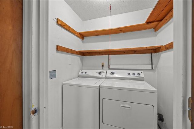 1045 S Magnolia Street, Mooresville, NC 28115