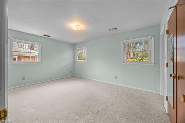 1045 S Magnolia Street, Mooresville, NC 28115