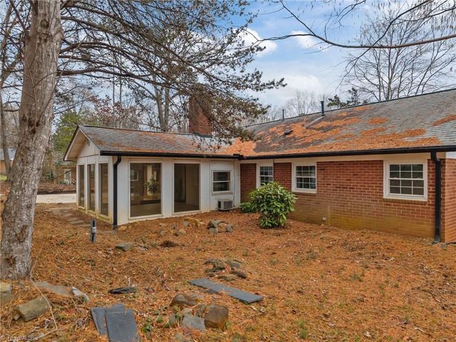 1045 S Magnolia Street, Mooresville, NC 28115