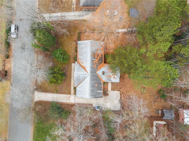 1045 S Magnolia Street, Mooresville, NC 28115