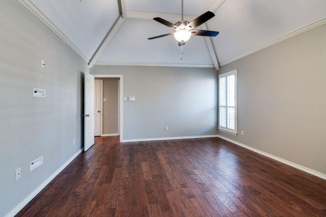 2328 Stonegate Drive N, Bedford, TX 76021