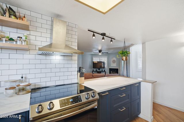 1800 W ELLIOT Road 115, Chandler, AZ 85224