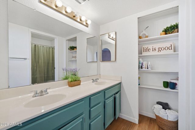 1800 W ELLIOT Road 115, Chandler, AZ 85224