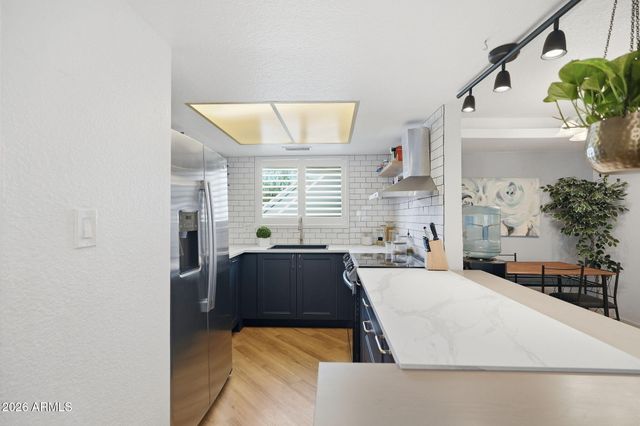 1800 W ELLIOT Road 115, Chandler, AZ 85224