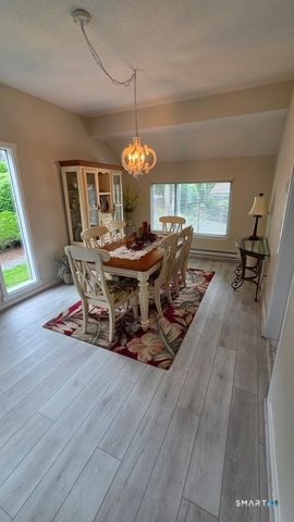 340 Heritage Village B, Southbury, CT 06488