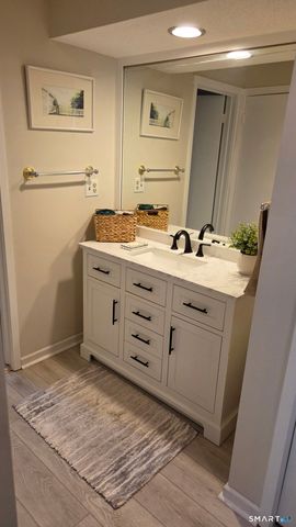 340 Heritage Village B, Southbury, CT 06488