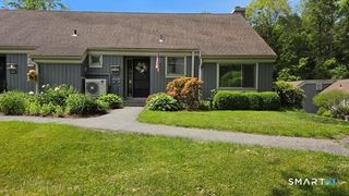 340 Heritage Village B, Southbury, CT 06488