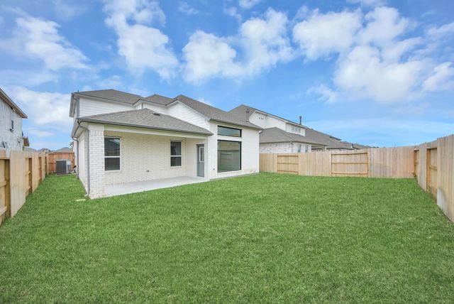 67 Knight Bayou Drive, Dayton, TX 77535