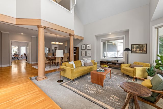 2010 E OVERBLUFF Ct, Spokane, WA 99203