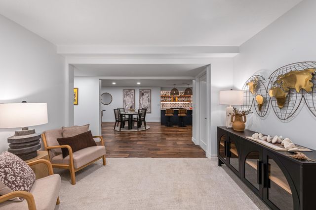 2010 E OVERBLUFF Ct, Spokane, WA 99203