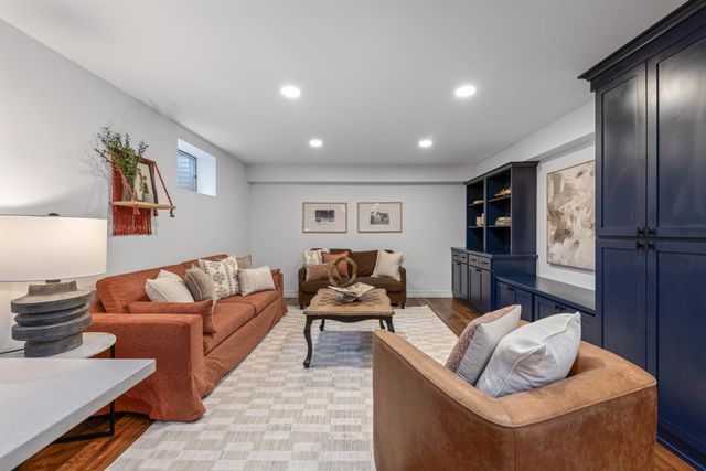 2010 E OVERBLUFF Ct, Spokane, WA 99203