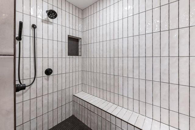 2010 E OVERBLUFF Ct, Spokane, WA 99203