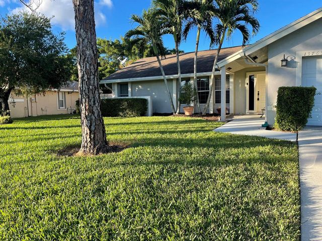 13763 Norwick Street, Wellington, FL 33414
