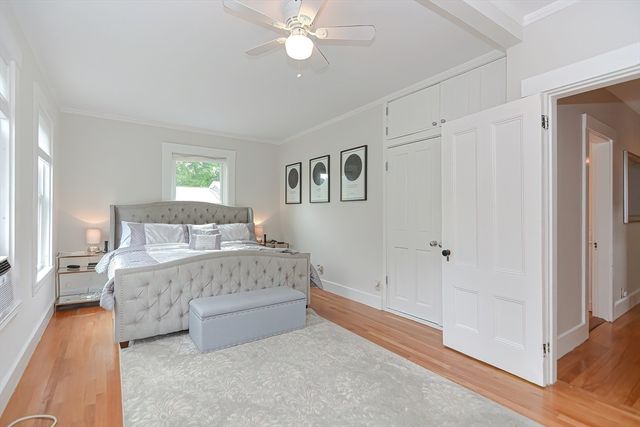 2 Elm St 1, Wellesley, MA 02481