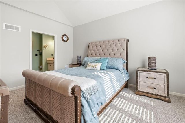 15832 W 61ST Street, Shawnee, KS 66217