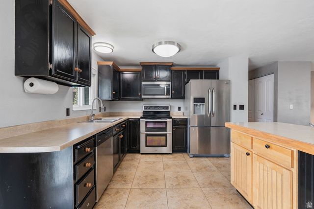 3437 W ERICA CIR, West Jordan, UT 84084