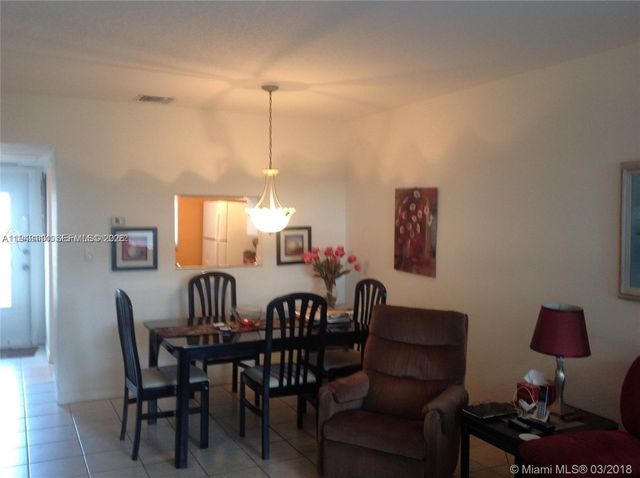 5111 W Oakland Park Boulevard 305, Lauderdale Lakes, FL 33313