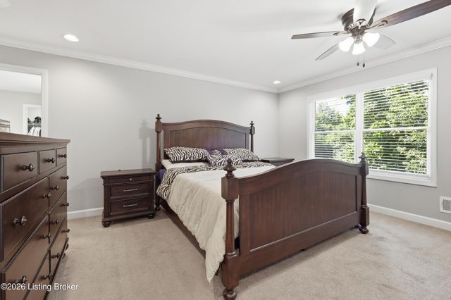 3622 Stonyrun Dr, Louisville, KY 40220