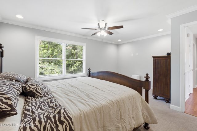 3622 Stonyrun Dr, Louisville, KY 40220
