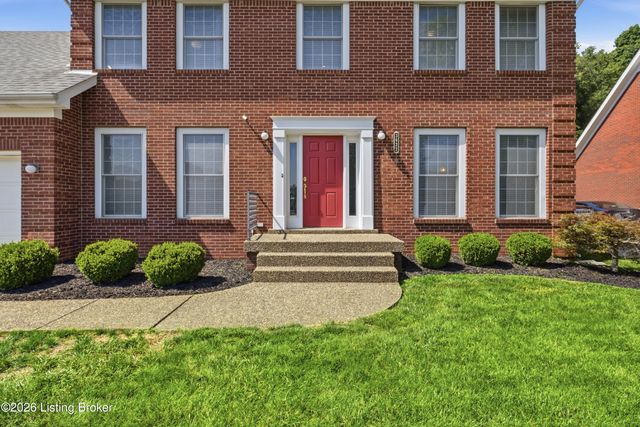 3622 Stonyrun Dr, Louisville, KY 40220