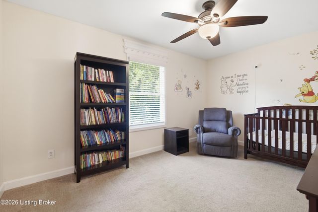 3622 Stonyrun Dr, Louisville, KY 40220