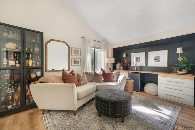 10229 E Peakview Avenue, Englewood, CO 80111