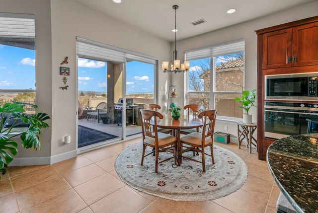 2409 Desert View Road NE, Rio Rancho, NM 87144