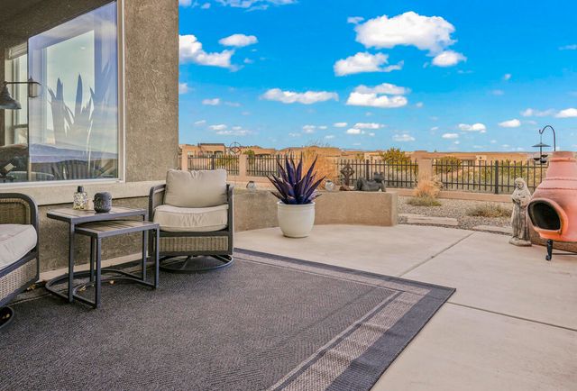 2409 Desert View Road NE, Rio Rancho, NM 87144