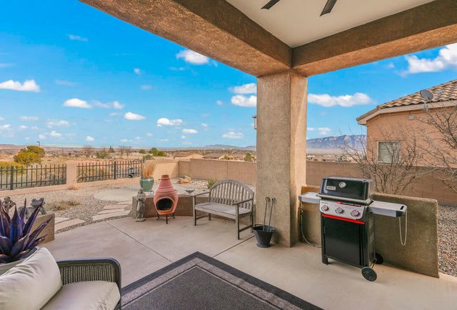 2409 Desert View Road NE, Rio Rancho, NM 87144