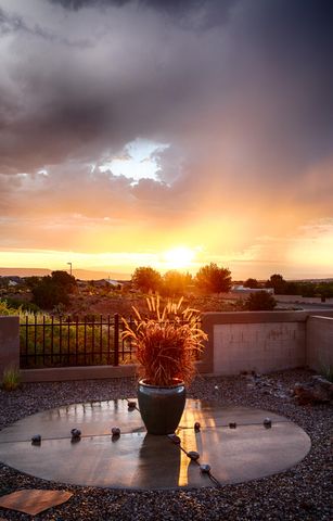 2409 Desert View Road NE, Rio Rancho, NM 87144