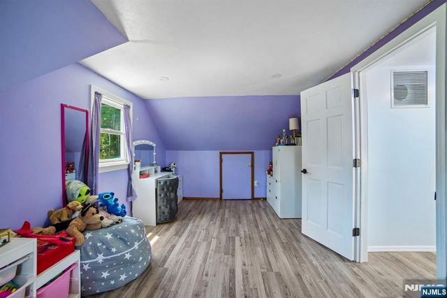 23 Moore Road, West Milford, NJ 07480