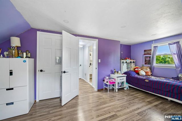 23 Moore Road, West Milford, NJ 07480