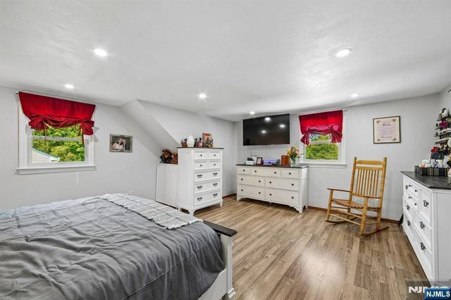 23 Moore Road, West Milford, NJ 07480