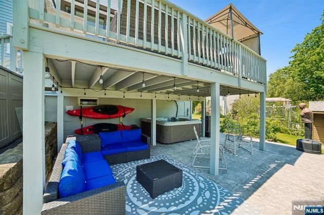 23 Moore Road, West Milford, NJ 07480