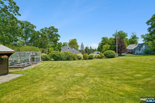 23 Moore Road, West Milford, NJ 07480