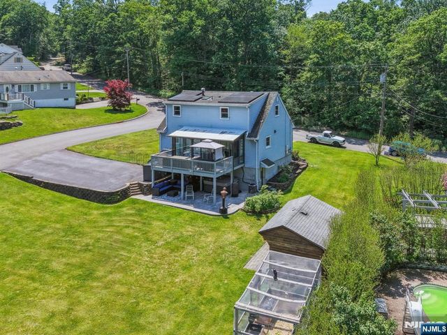 23 Moore Road, West Milford, NJ 07480