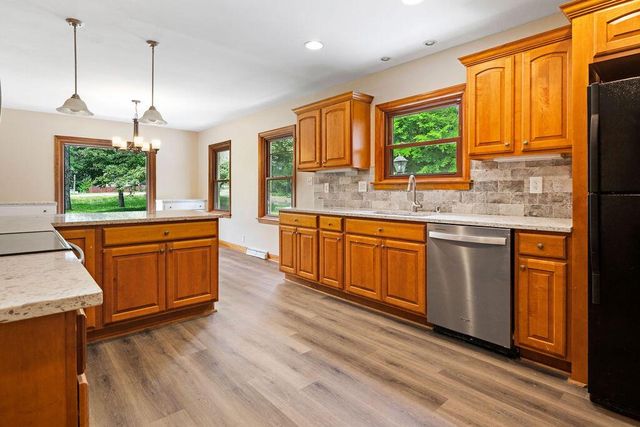 2357 State Highway 33, West Bend, WI 53095