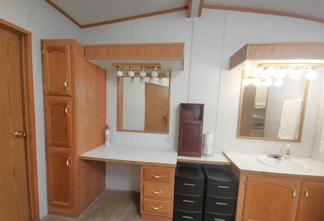 1831 Whisperwood Way, Muskegon, MI 49442