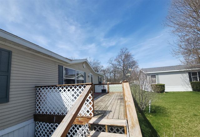 1831 Whisperwood Way, Muskegon, MI 49442